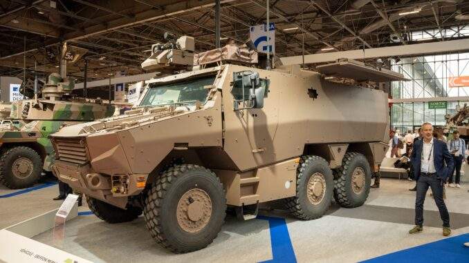 “كيه أن دي أس” الفرنسية تكشف عن خطط طموحة لتسريع إنتاج مركبات “جاغوار” و”غريفون”