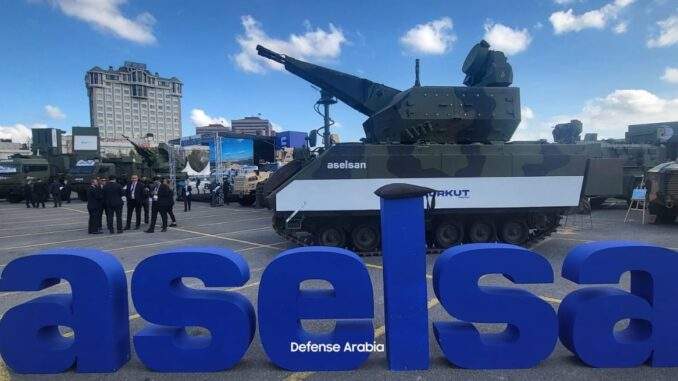 أحدث الأسلحة تحت الأضواء في “ساها إكسبو”.. أسرار المعرض الأكبر للصناعات الدفاعية التركية تكشف