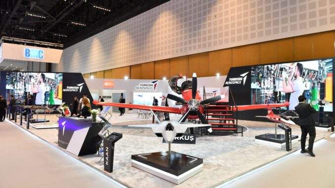 الإمارات وتركيا تعززان شراكتهما الدفاعية عبر مشاريع الطائرات المقاتلة واتفاقيات التعاون التكنولوجي