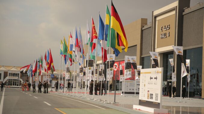 الإمارات تشارك بجناح يضم أهم وأبرز الشركات الدفاعية الإماراتية في معرض الدفاع المصري 2025