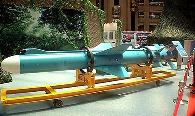 تايوان تختبر صاروخا مجنحا قادرا على ضرب البر الصيني