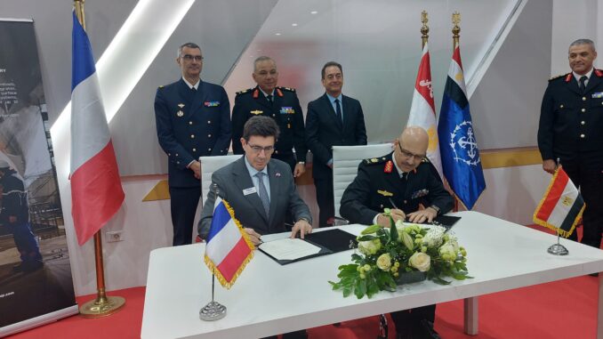 مجموعة نافال والبحرية المصرية توسّعان تعاونهما لتوفير الدعم للأسطول أثناء الخدمة