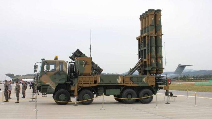 العراق يعزز دفاعاته الجوية.. أسباب اختيار الجيش العراقي لمنظومة M-SAM الكورية الجنوبية