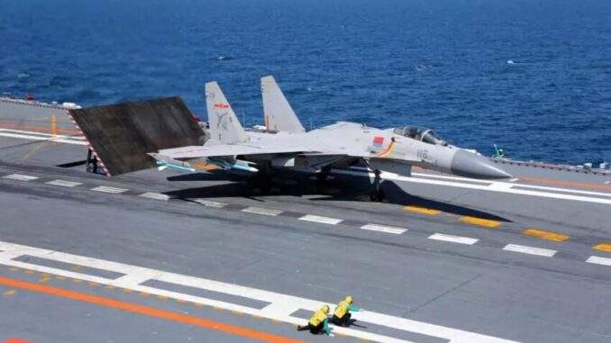 الصين تطور طائرة حرب إلكترونية لسلاح البحرية