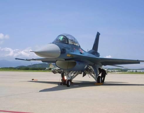 خيبة امل يابانية.. مقاتلة “إف-2” تتعرض لحادث تقني خلال مطاردة مقاتلة روسية