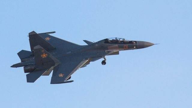 الكشف عن أسباب اختيار كازاخستان لمقاتلات “سو-30” الروسية