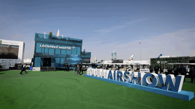لوكهيد مارتن تحتفي بشراكتها الراسخة على مدى خمسين عاماً مع دولة الإمارات في معرض دبي للطيران 2025
