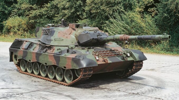 اختبارات دبابات Leopard 1A5 تظهر ضعف دروعها
