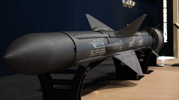 “أبوظبي لبناء السفن” و”سيات” تُزوّدان سفينة ربدان FA-400 بقاذفة الصواريخ أرض-أرض MANSUP