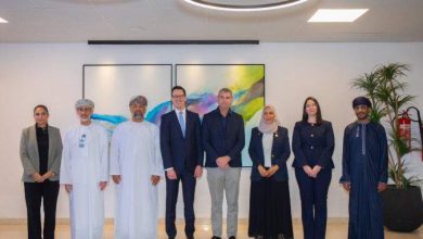 سلطنة عمان تنطلق نحو مستقبل التنقل الجوي المتقدم: شراكة استراتيجية بين كلية المجتمع الحديثة وبوينج