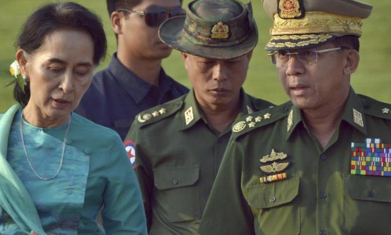 جماعة تابعة لعرق “الكارين” تستولي على قاعدة عسكرية للجيش في ميانمار