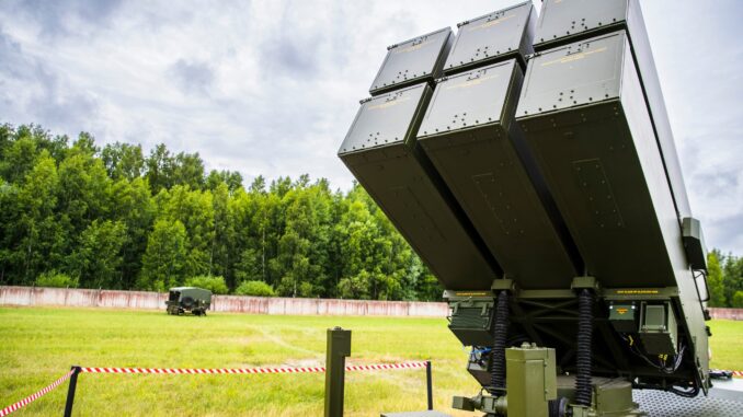 خطط أميركية لزيادة إنتاج الصواريخ وأنظمة الدفاع الجوي