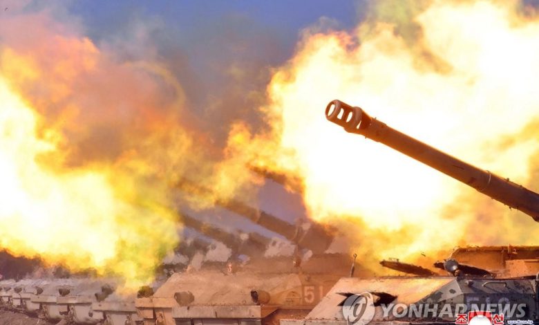 وسائل الإعلام في كوريا الشمالية: تنظيم مسابقة للمدفعية بالذخيرة الحية