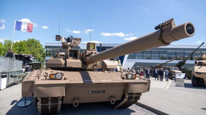 دبابات “لوكلير” الفرنسية تحصل على أنظمة رؤية حديثة