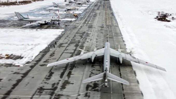 الجيش الروسي يتبنى استراتيجيات جديدة للحماية من التهديدات الأمنية.. ما قصة رسومات الطائرات الوهمية؟