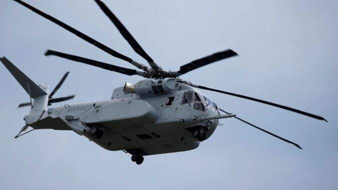 “سيكورسكي” تحصل على عقد من البحرية الأمريكية لإنتاج مروحيات “سي إتش-53 كيه”