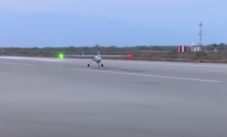 فيديو: طائرات إيرانية مسيرة تصيب أهدافا في مناورات ضخمة