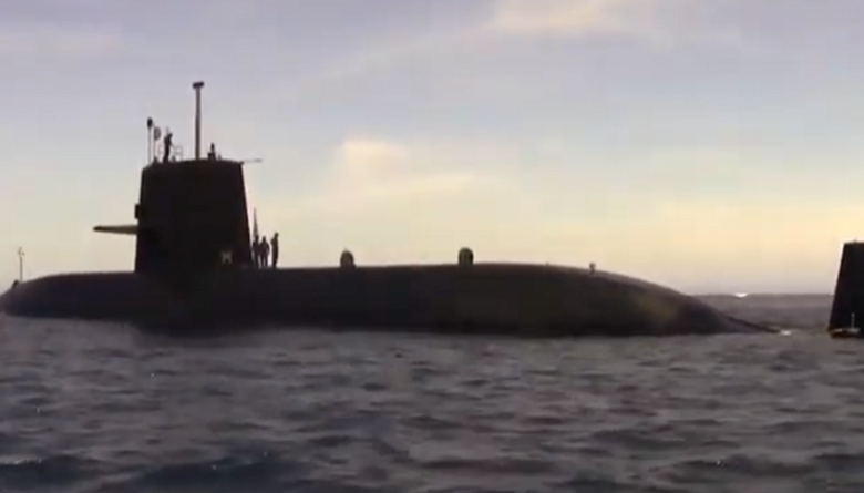 مسلحة بست منصات لإطلاق طوربيدات.. غوّاصة خارقة جديدة لتعزيز قدرات البحرية اليابانية  (فيديو)