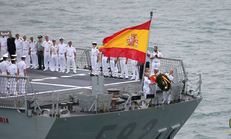 مناورات عسكرية إسبانية قبالة سواحل المغرب (فيديو)