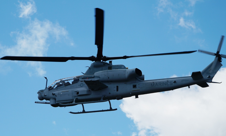 البحرية الأمريكية تكمل أول رحلة بطائرة “AH-1Z” مع ميّزة “Link-16”