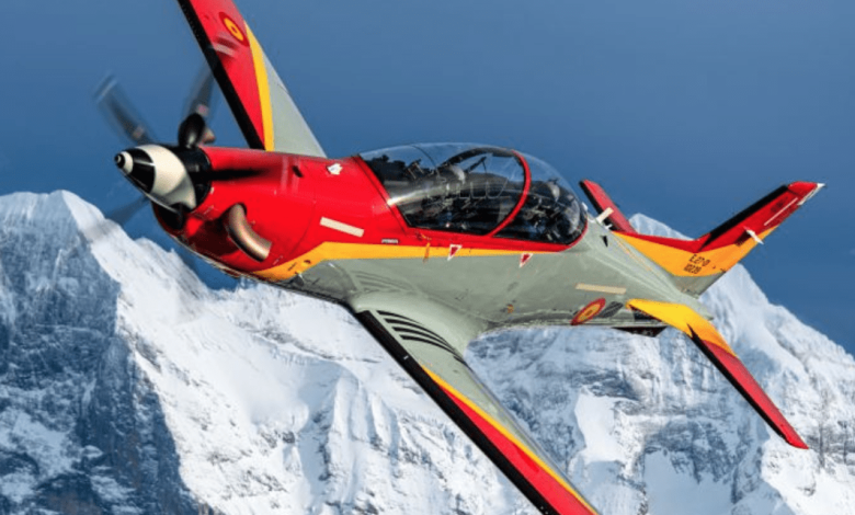 طائرة التدريب المتقدم “Pilatus PC-21” متعددة المهام