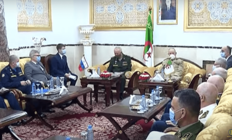 وفد عسكري روسي في الجزائر لبحث التعاون