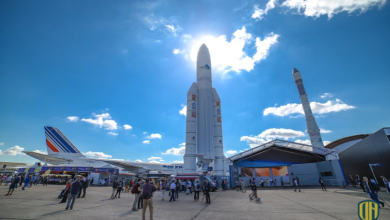 فرنسا تكشف عن قمر صناعي عسكري جديد