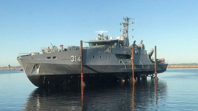 سلاح البحرية الأسترالي يحصل على سفن متطورة (فيديو)