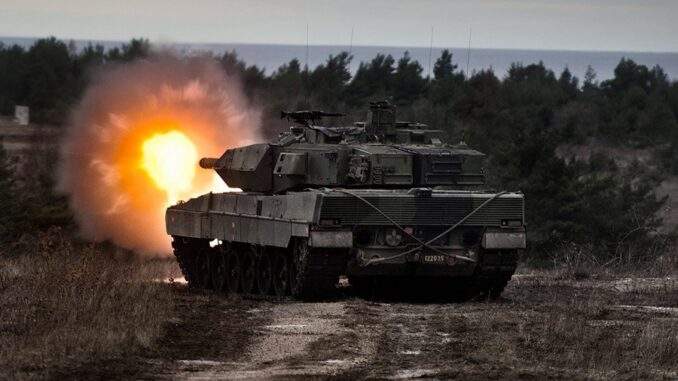 السويد تعزز قوتها البرية بطلب 44 دبابة “ليوبارد”
