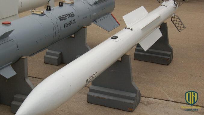 مجلة أمريكية تقارن بين مواصفات صاروخ “إر – 77 إم” الروسي و AIM-120D الأمريكي