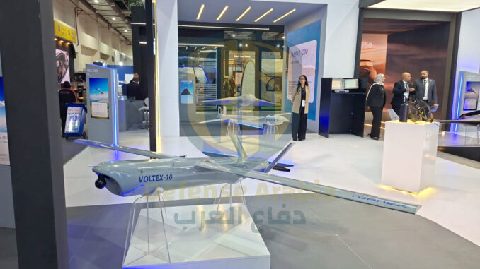 “فولْتِكْس” VOLTEX: ذخائر متسكعة مصرية تتألق في معرض إيديكس 2025