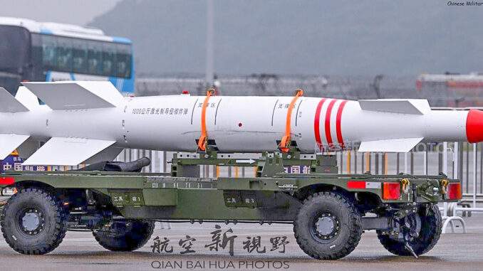 سلاح الجو الصيني يزود ترسانته بقنبلة “السيف السحابي” المدمرة