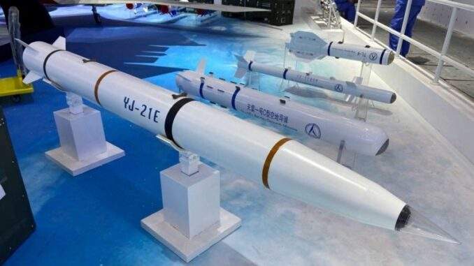 السفن الحربية الأمريكية تحت التهديد الصيني.. ماذا تعرف عن صاروخ YJ-21 الجديد؟