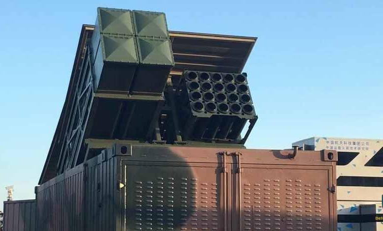 الصين تطور قاذفة صواريخ متعددة الإطلاق مخبأة في حاوية شحن