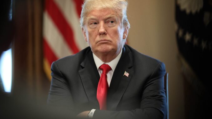 ترامب: بايدن ضعيف.. ولا يدعم إسرائيل بالحزم المطلوب