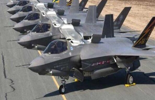 إسرائيل تنشر صورا لتمرين “العلم الأزرق” الجوي (صور)