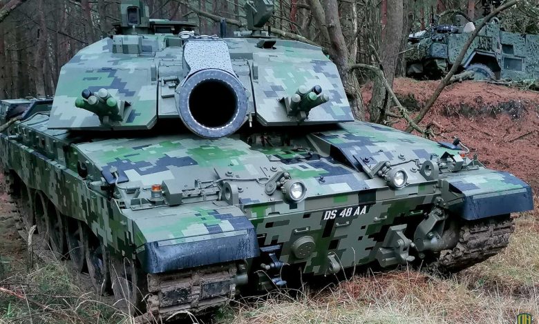 تمويه جديد لإخفاء المركبات القتالية البريطانية