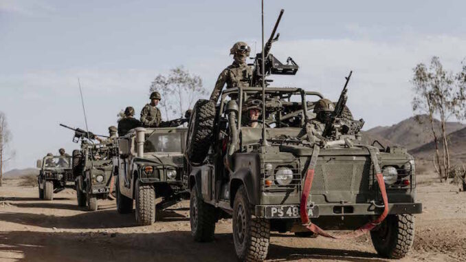 “جبل الصحراء”.. تفاصيل مناورات عسكرية تجمع الجيشين المغربي والبريطاني