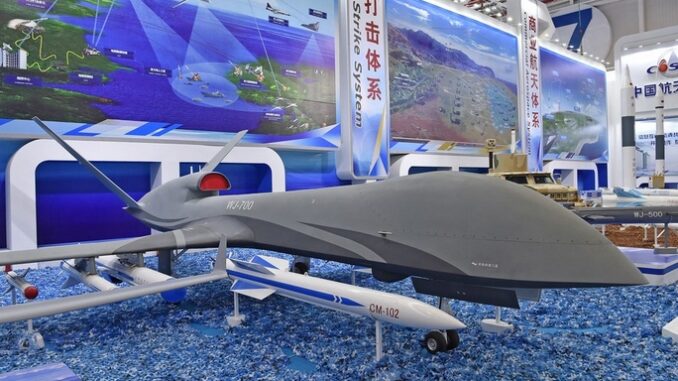 لماذا ضحت مصر بمقاتلات “سوخوي” و”تشنغدو” من أجل “الصقر” النفاث؟