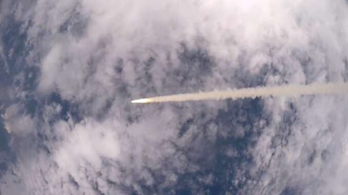 الهند تختبر صاروخ “جو-جو” من طراز “براهموس” تم إطلاقه من مقاتلة “سو-30”