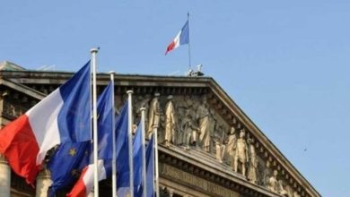 الدفاع الفرنسية ترفع شكوى بشأن “انتهاك سرية الدفاع” بعد تسريبات عن مهمة في مصر
