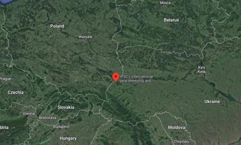 تُستخدم للتدريبات مع “الناتو”.. غارة روسية على قاعدة عسكرية في لفيف