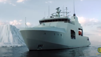 كندا تختبر كاسحة جليد جديدة طوّرتها لسلاح البحرية