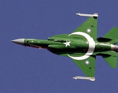 العراق يطلب شراء 12 مقاتلة من طراز “جيه إف-17”