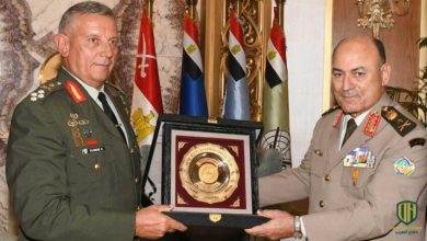 مصر واليونان توقعان بروتوكول لدعم التعاون العسكري بينهما