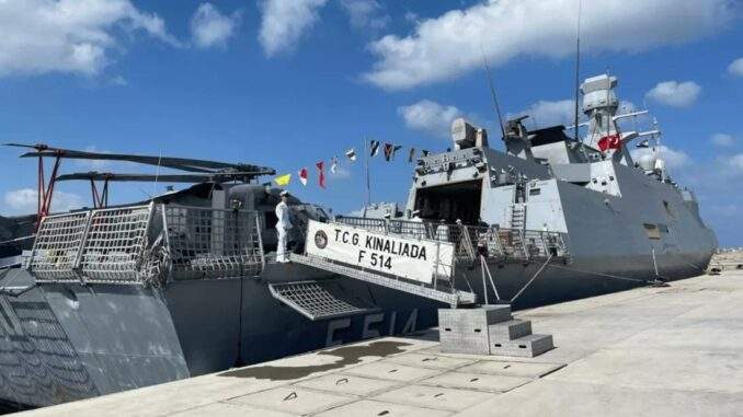 مصر تستقبل سفينة TCG Kınalıada الحربية التركية