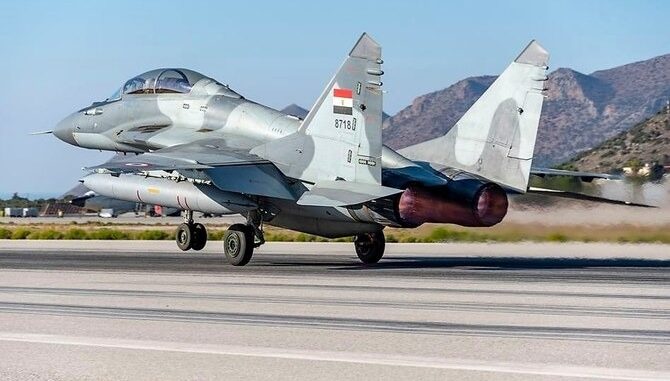 قائد القوات الجوية المصرية: قادرون على ردع كل من تسول له نفسه تجاوز الخطوط الحمراء