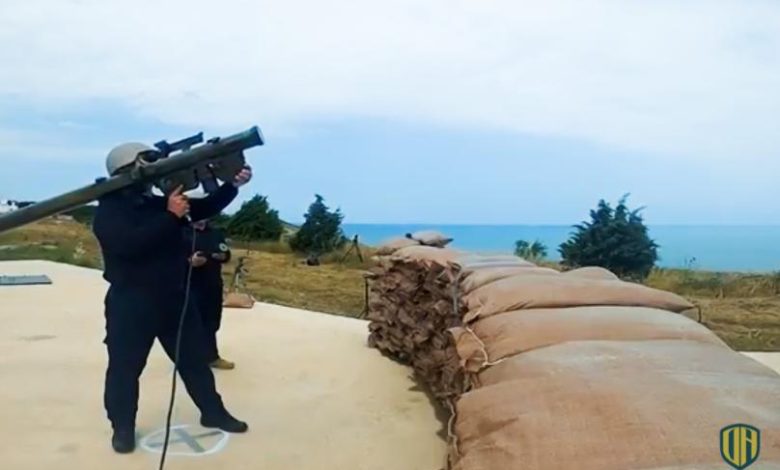 الجيش التركي يتسلم نظاماً صاروخياً محمولاً على الكتف محلي الصنع (فيديو)