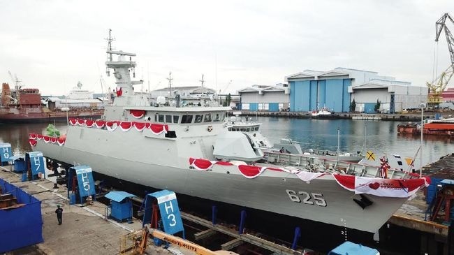 إندونيسيا تجهّز بحريتها بقوارب عسكرية جديدة وهذه مواصفاتها