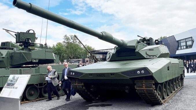 دبابة “ليوبارد” الجديدة تُذهل الخبراء بقدراتها الاستثنائية